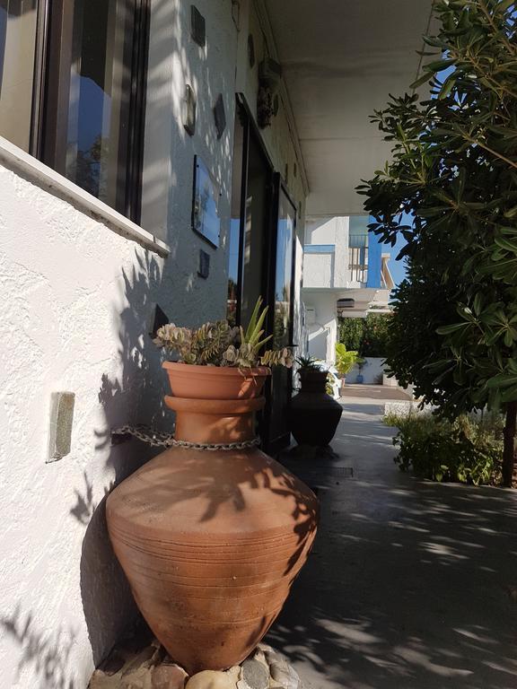 Thalassa Studios Faliraki Bagian luar foto