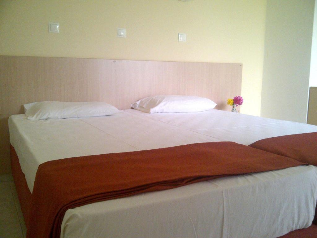 Thalassa Studios Faliraki Ruang foto